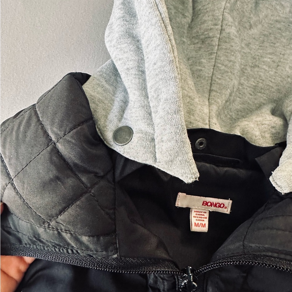 BONGO Black Quilted Vest Jacket with Hood - Picture 4 of 4